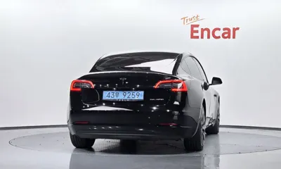 Tesla Model 3 2021, 88462 км, за 22475.58 USD