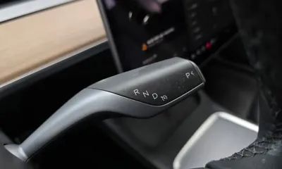 Tesla Model 3 2021, 88462 км, за 22475.58 USD - фото 9
