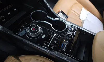 Kia K5 2023, 31027 км, за 28473.46 USD - фото 9