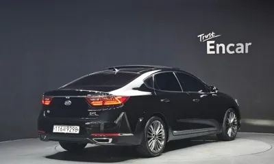 Kia K7 2017, 115110 км, за 8580.9 USD - фото 2