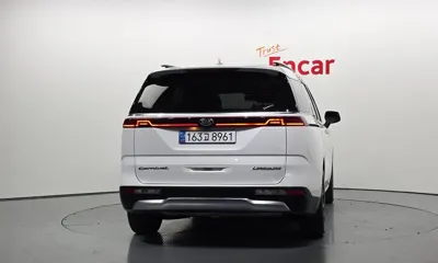 Kia Canival 2021, 199075 км, за 11311.18 USD