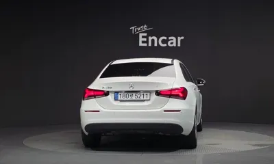 Mercedes-Benz A-Class 2020, 37831 км, за 14562.9 USD