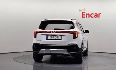 Kia Seltos 2023, 50116 км, за 13266.05 USD