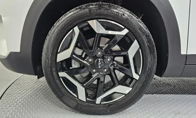 Kia Seltos 2023, 50116 км, за 13266.05 USD