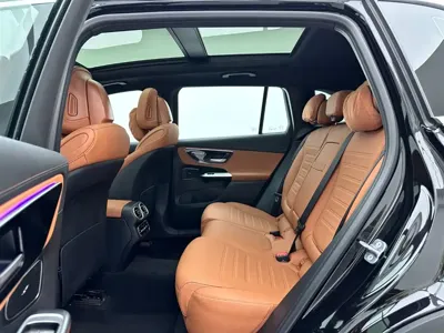 Mercedes-Benz GLC 2025, 8000 км, за 42054.36 USD - фото 19