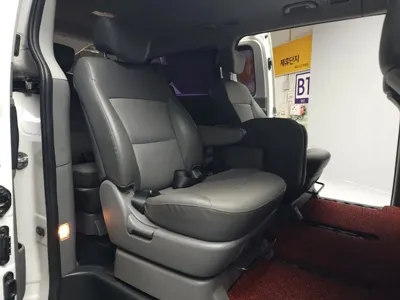 Hyundai Starex 2012, 228000 км, за 2604.67 USD - фото 13