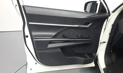 KG_Mobility_Ssangyong Torres 2025, 66939 км, за 10699.75 USD - фото 24