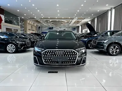Audi A8 2024, 36000 км, за 73276.98 USD