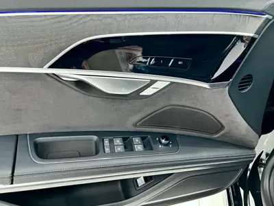 Audi A8 2024, 36000 км, за 73276.98 USD - фото 24