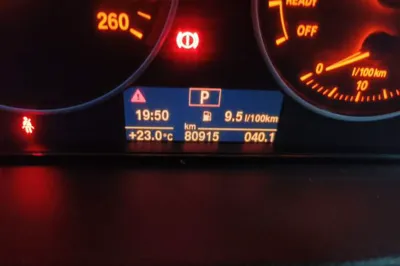 BMW 3 Series 2014, 80900 км, за 8245 USD - фото 12