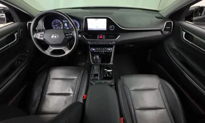 Hyundai Grandeur 2018, 126454 км, за 8791.65 USD - фото 7