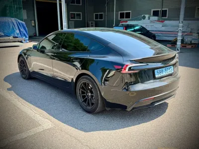 Tesla Model 3 2026, 6950 км, за 42966.71 USD