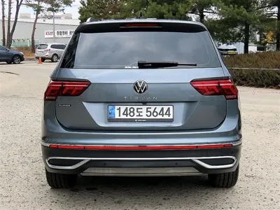 Volkswagen Tiguan 2023, 34000 км, за 19090.16 USD