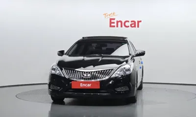 Hyundai Grandeur 2015, 109389 км, за 5451.92 USD