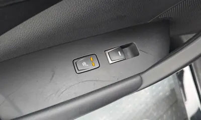 Hyundai Grandeur 2015, 109389 км, за 5451.92 USD - фото 18