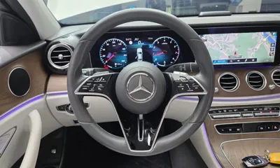 Mercedes-Benz E-Class 2022, 81119 км, за 24156.49 USD - фото 13