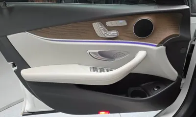 Mercedes-Benz E-Class 2022, 81119 км, за 24156.49 USD - фото 24