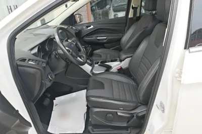 Ford Kuga 2015, 114500 км, за 6279 USD - фото 17