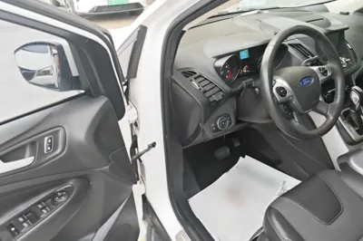 Ford Kuga 2015, 114500 км, за 6279 USD - фото 18