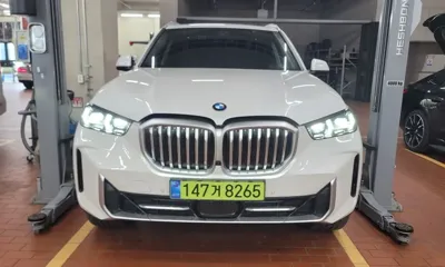 BMW X5 · 2025 год