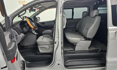 Hyundai Starex 2016, 11649 км, за 10596.11 USD - фото 19