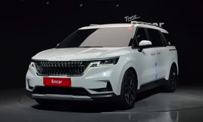Kia Canival · 2023 год