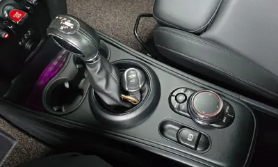 MINI Countryman 2018, 98539 км, за 11035.2 USD - фото 9