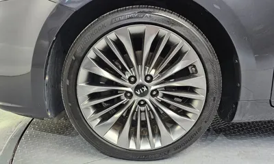 Kia K7 2017, 71483 км, за 9583.83 USD