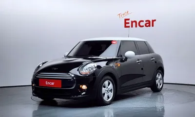 MINI Cooper · 2015 год