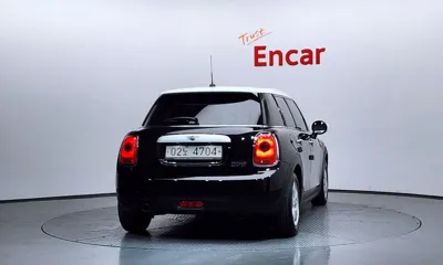 MINI Cooper 2015, 118161 км, за 4160.44 USD - фото 4