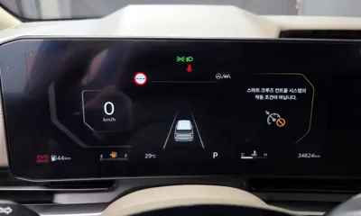 Kia Canival 2024, 34824 км, за 40068.3 USD - фото 8