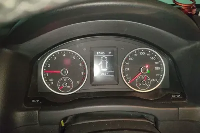 Volkswagen Tiguan 2013, 196600 км, за 5800 USD - фото 10