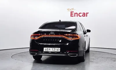 Hyundai Grandeur 2018, 35099 км, за 10437.18 USD
