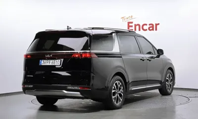 Kia Canival 2023, 58647 км, за 17415.32 USD