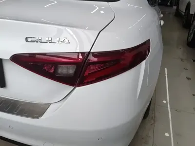 Alfa Romeo Giulia 2018, 69200 км, за 19367.9 USD - фото 8