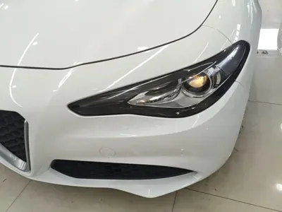 Alfa Romeo Giulia 2018, 69200 км, за 19367.9 USD - фото 24