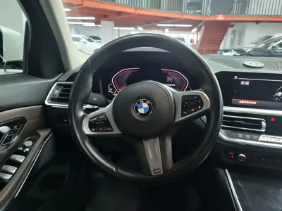 BMW 3 Series 2021, 102000 км, за 18683.03 USD - фото 6