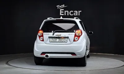 ChevroletGMDaewoo Spark 2014, 121570 км, за 1885.2 USD