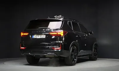 KG_Mobility_Ssangyong Rexton 2021, 90883 км, за 18169.8 USD
