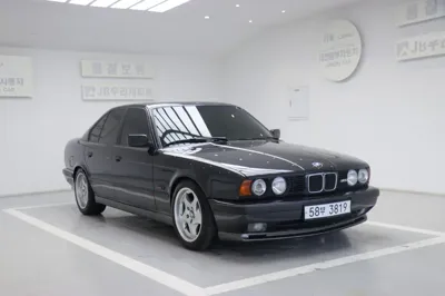 BMW M5 1989, 220030 км, за 38180.33 USD