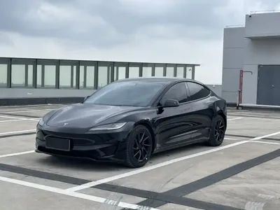 Tesla Model 3 2024, 40400 км, за 38607.06 USD