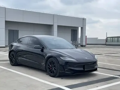 Tesla Model 3 2024, 40400 км, за 38607.06 USD - фото 6
