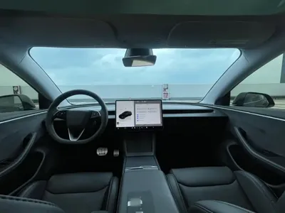 Tesla Model 3 2024, 40400 км, за 38607.06 USD - фото 13