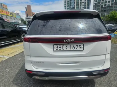 Kia Canival 2023, 79266 км, за 17451.32 USD