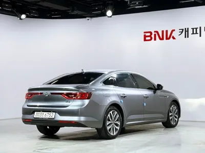 Renault-KoreaSamsung SM6 2016, 208200 км, за 2410.42 USD