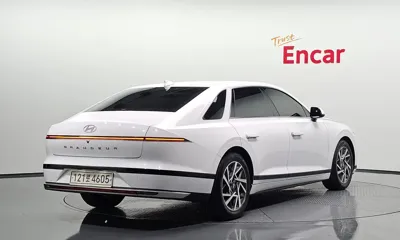 Hyundai Grandeur 2023, 178302 км, за 12034.88 USD