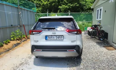 Toyota RAV4 2025, 19338 км, за 28029.41 USD