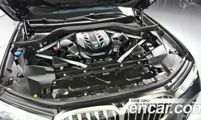 BMW X7 2021, 137571 км, за 44928.97 USD - фото 6