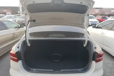 Volkswagen Lavida 2021, 123300 км, за 8540 USD - фото 22