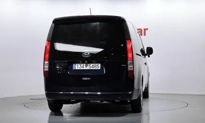 Hyundai Staria 2024, 25709 км, за 19437.03 USD